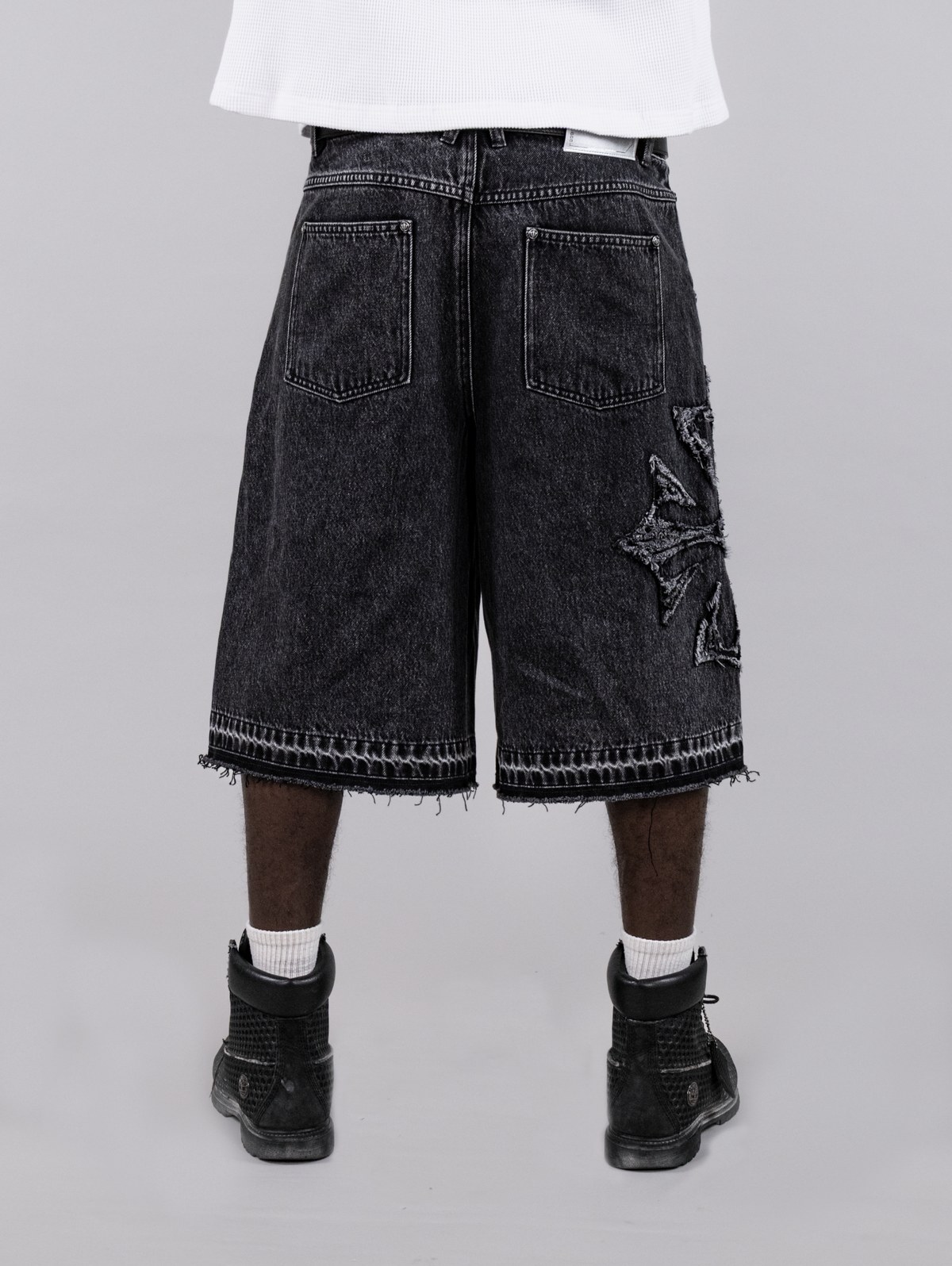 Relic Black Jorts
