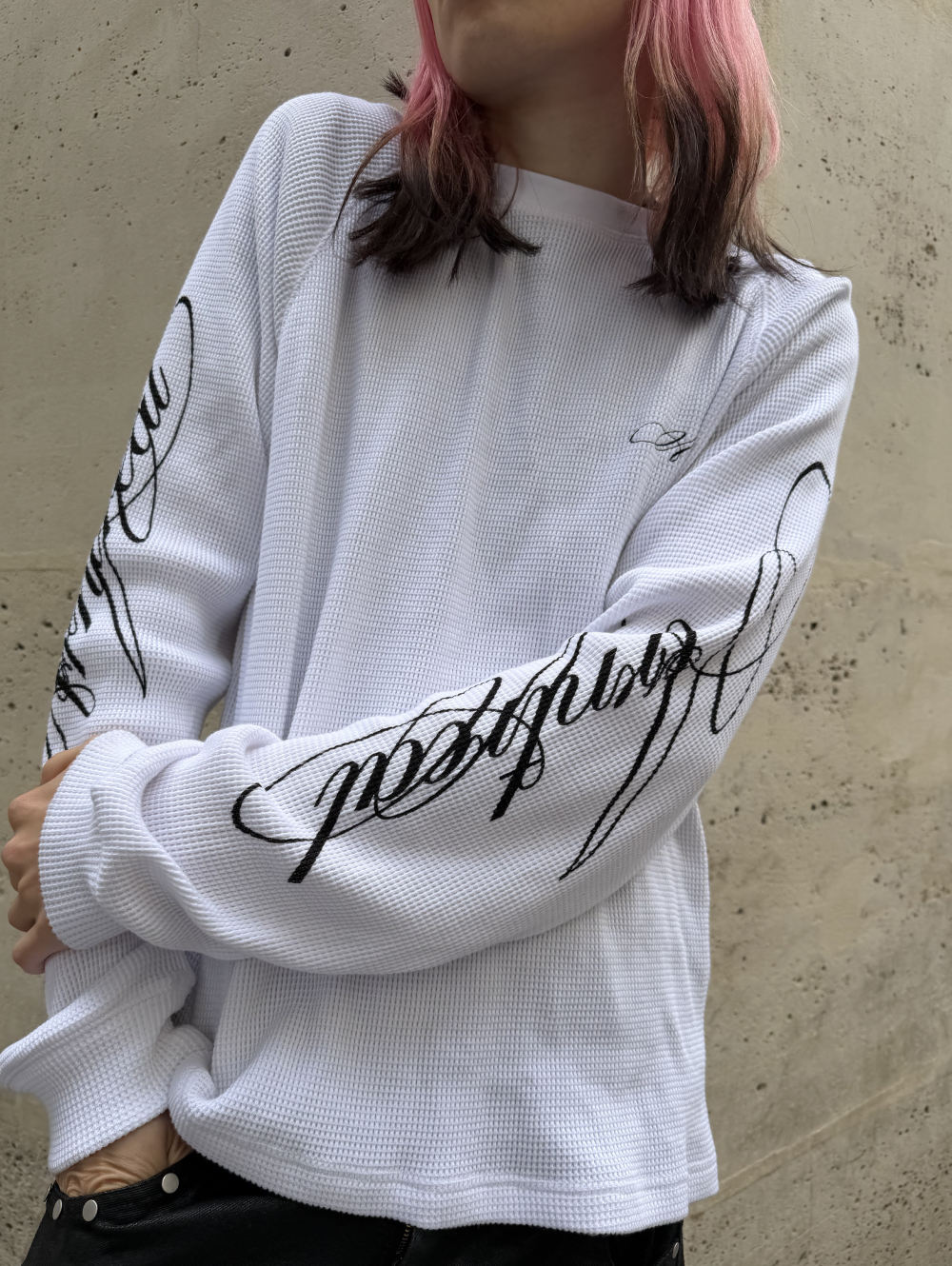 Script Longsleeve Waffle White