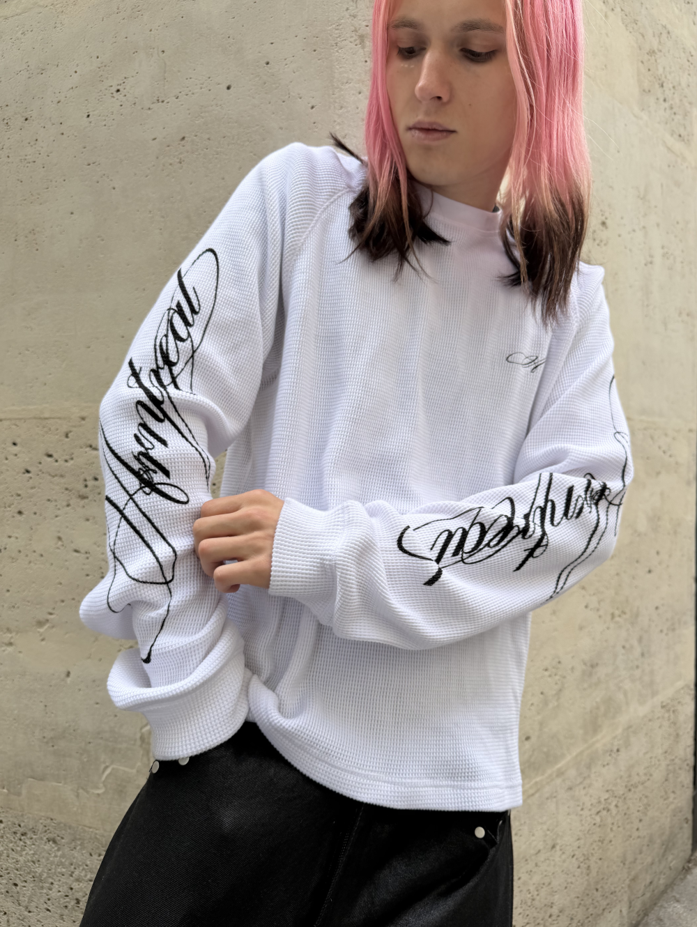 Script Longsleeve Waffle White